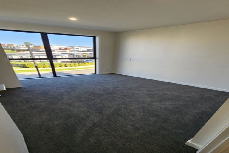 Photo of property in 7 Pukanui Avenue, Totara Park, 2019