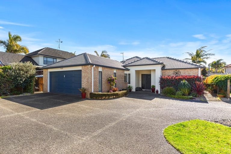Photo of property in 21 Kahira Crescent, Papamoa Beach, Papamoa, 3118