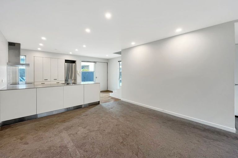 Photo of property in 2/533 Madras Street, St Albans, Christchurch, 8014