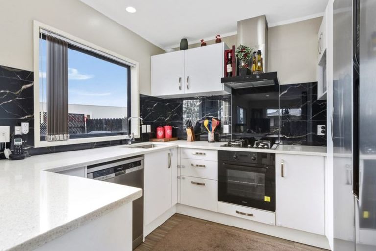 Photo of property in 1/173 Wellington Street, Howick, Auckland, 2014