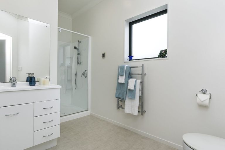 Photo of property in 7 Moston Grove, Churton Park, Wellington, 6037