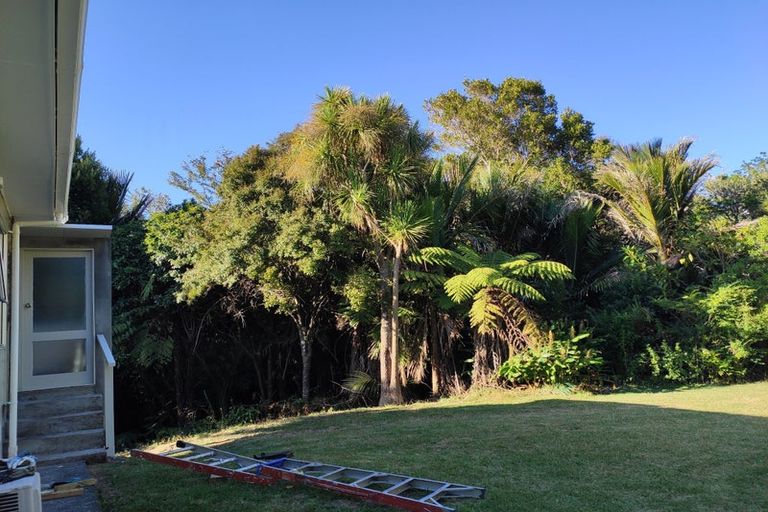 Photo of property in 2/19 Capilano Place, Glenfield, Auckland, 0629