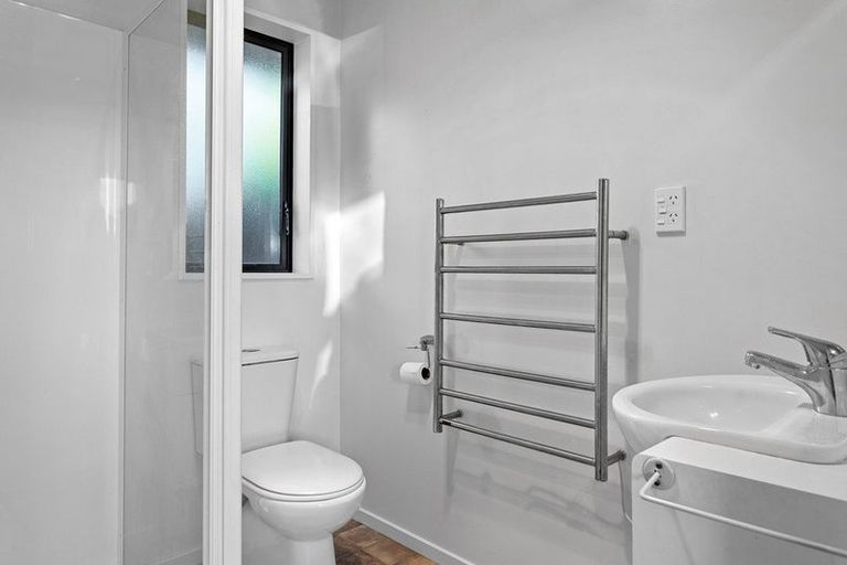 Photo of property in 14 Clinton Lane, Woolston, Christchurch, 8062