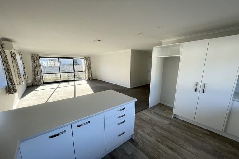 Photo of property in 165a Stokes Valley Road, Stokes Valley, Lower Hutt, 5019