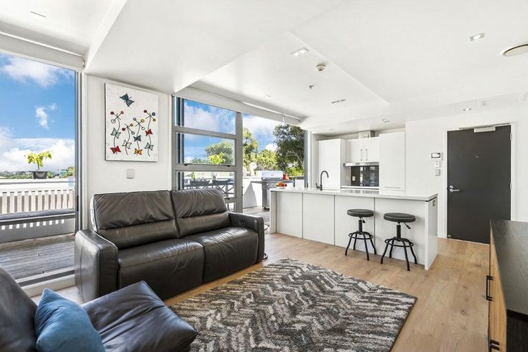 Photo of property in Maison Apartments, 112/16 Huron Street, Takapuna, Auckland, 0622