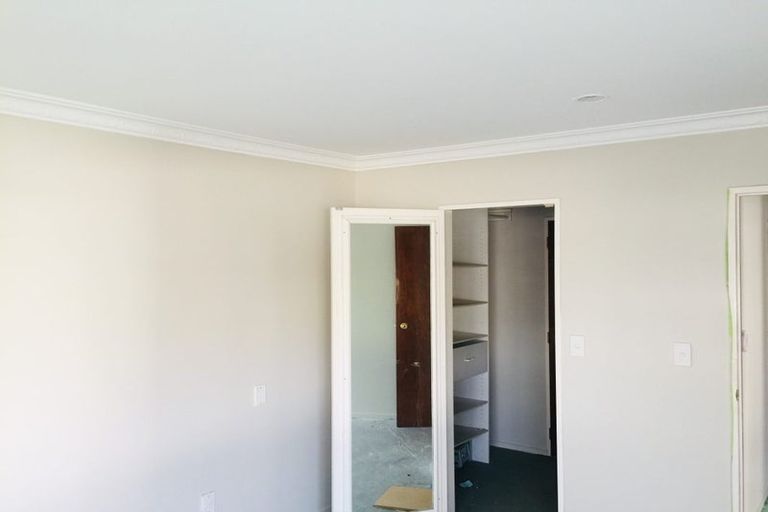 Photo of property in 11 Idesia Place, Totara Heights, Auckland, 2105