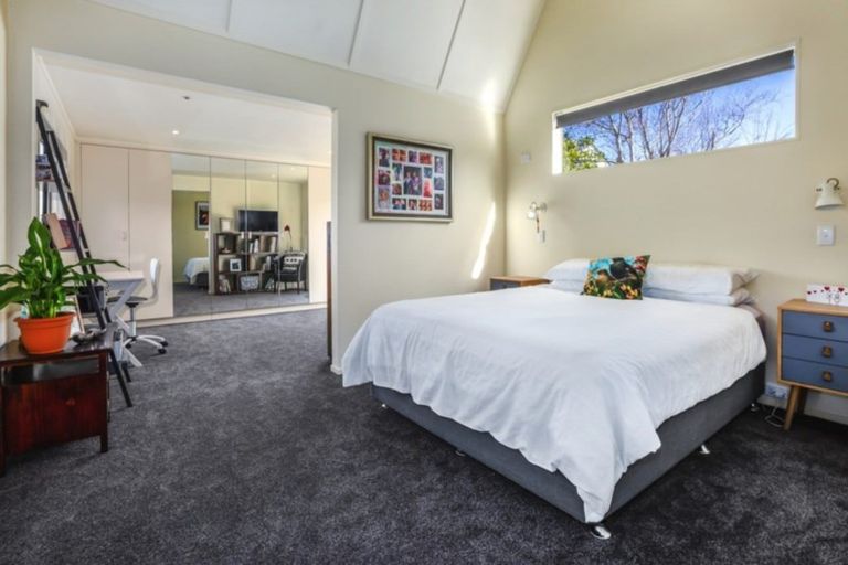 Photo of property in 20 Solander Place, Whitby, Porirua, 5024