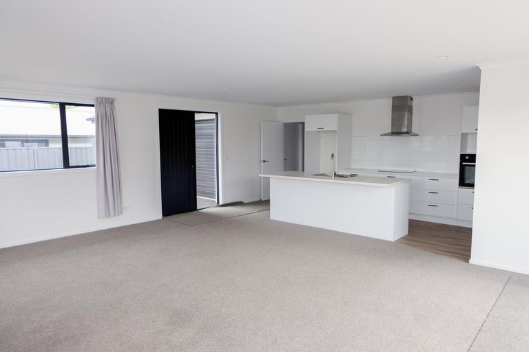 Photo of property in 11c Kingslea Street, Holmes Hill, Oamaru, 9401