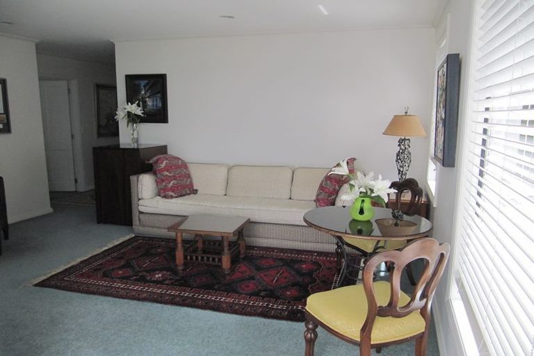 Photo of property in 22 King Edward Parade, Devonport, Auckland, 0624