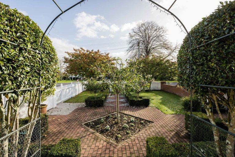 Photo of property in 25 Hall Street, Cambridge, 3434