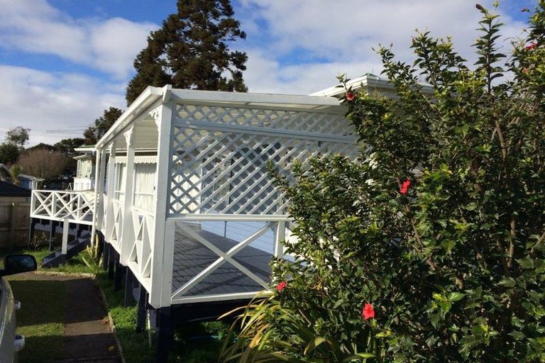 Photo of property in 45 Glen Marine Parade, Glendene, Auckland, 0602