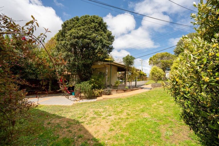 Photo of property in 8 Tisdall Street, Karori, Wellington, 6012