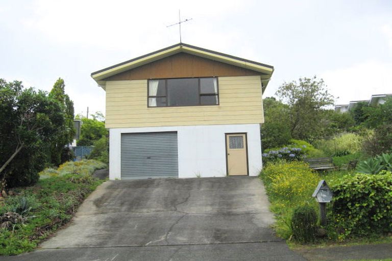 Photo of property in 15 Earls Place, Onerahi, Whangarei, 0110
