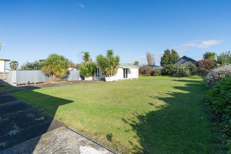 Photo of property in 8 Norbiton Road, Foxton, 4814