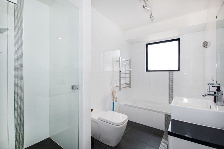 Photo of property in 16 North Crest Drive, Onerahi, Whangarei, 0110