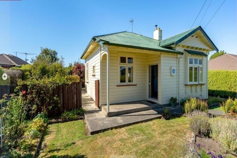 Photo of property in 71 Argyle Street, Mosgiel, 9024