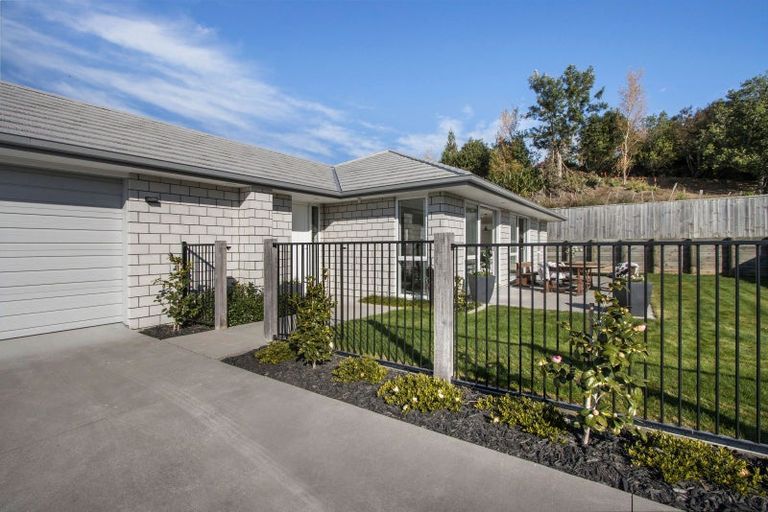 Photo of property in 23 Kahawai Place, Omokoroa, 3114