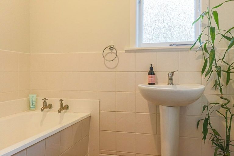 Photo of property in 54 Lord Cobham Avenue, Whakatane, 3120