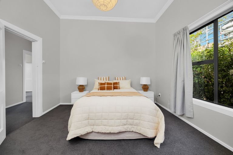 Photo of property in 1 Nairn Street, Kaikorai, Dunedin, 9010