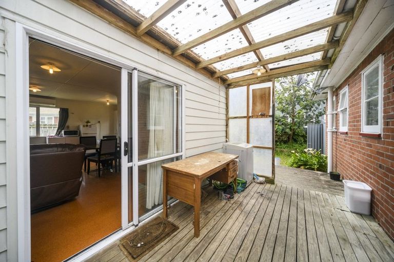 Photo of property in 63 Park Road, West End, Palmerston North, 4412