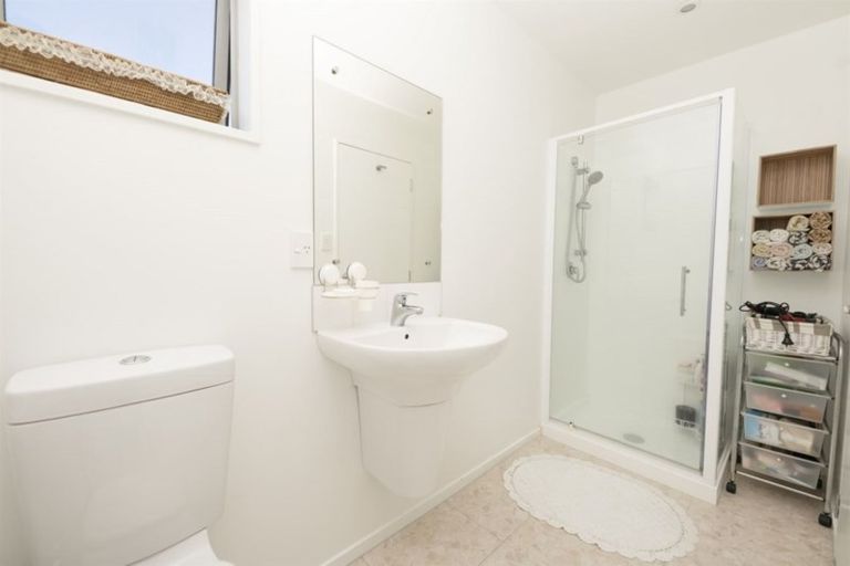 Photo of property in 75a Peverel Street, Riccarton, Christchurch, 8041