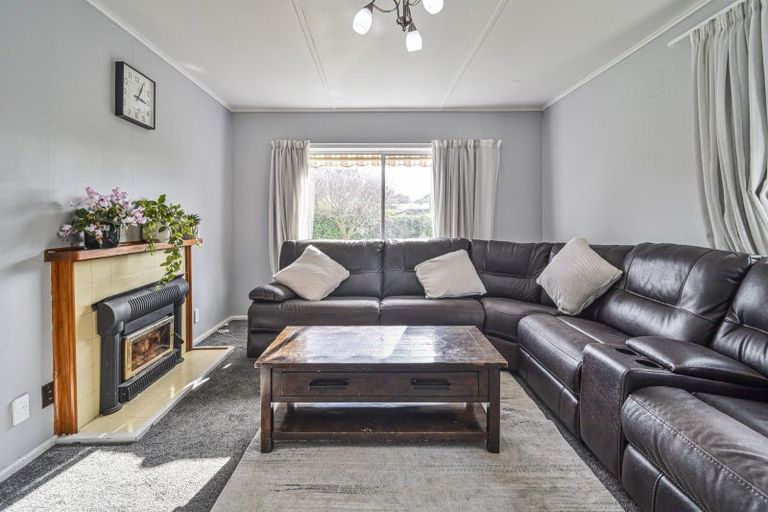 Photo of property in 26 Ferry Road, Clive, 4102