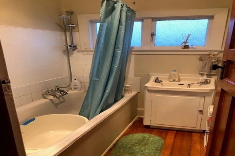 Photo of property in 12 Simeon Street, Spreydon, Christchurch, 8024