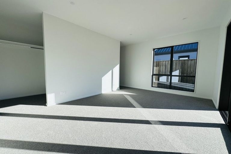 Photo of property in 1 Amberite Place, Harewood, Christchurch, 8051