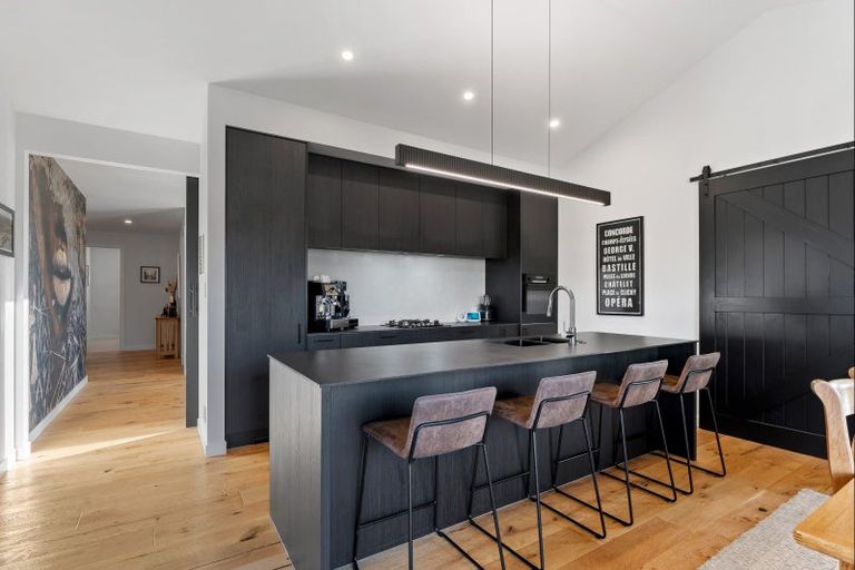 Photo of property in 8 Tiaki Lane, Matakana, 0985