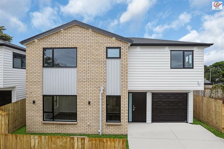 Photo of property in 11a Mcinnes Road, Weymouth, Auckland, 2103