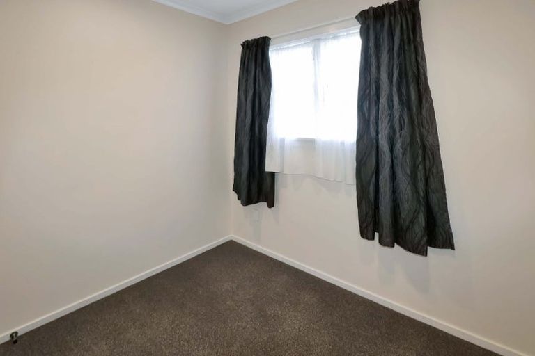 Photo of property in 53 Westminster Road, Wainuiomata, Lower Hutt, 5014