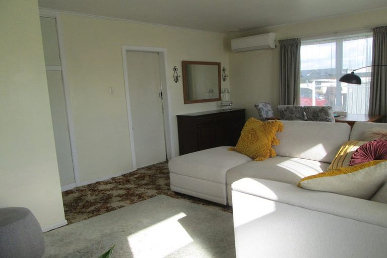 Photo of property in 2/148 Old Farm Road, Hamilton East, Hamilton, 3216