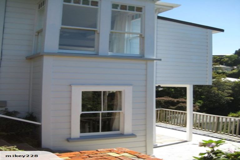 Photo of property in 26 Northland Road, Northland, Wellington, 6012