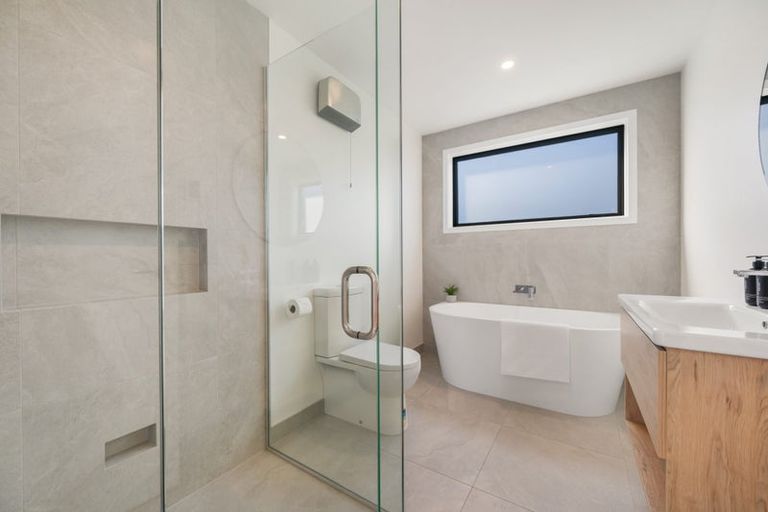 Photo of property in 7 Travertine Street, Cromwell, 9310