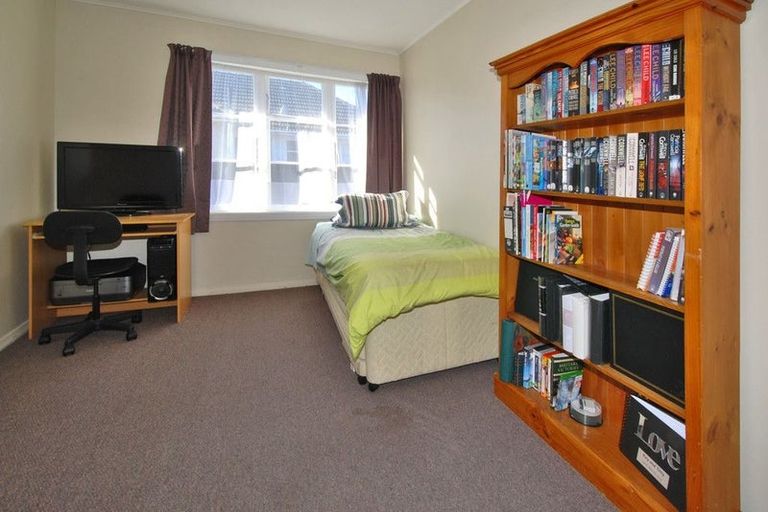 Photo of property in 119 Springs Road, Hornby, Christchurch, 8042