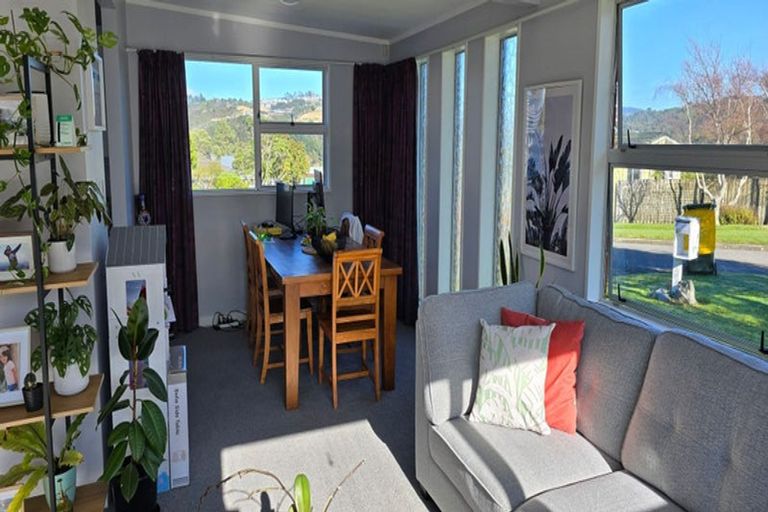 Photo of property in 12 The Quarterdeck, Whitby, Porirua, 5024