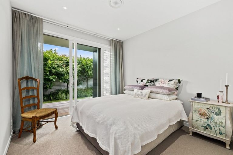 Photo of property in 18 Torea Road, Matakana, Warkworth, 0985
