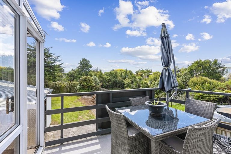 Photo of property in 25 Gray Avenue, Paraparaumu Beach, Paraparaumu, 5032