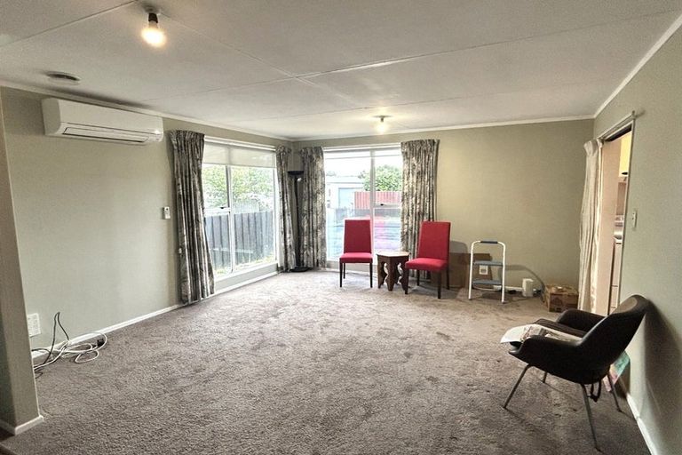Photo of property in 38 Makarini Street, Paraparaumu, 5032