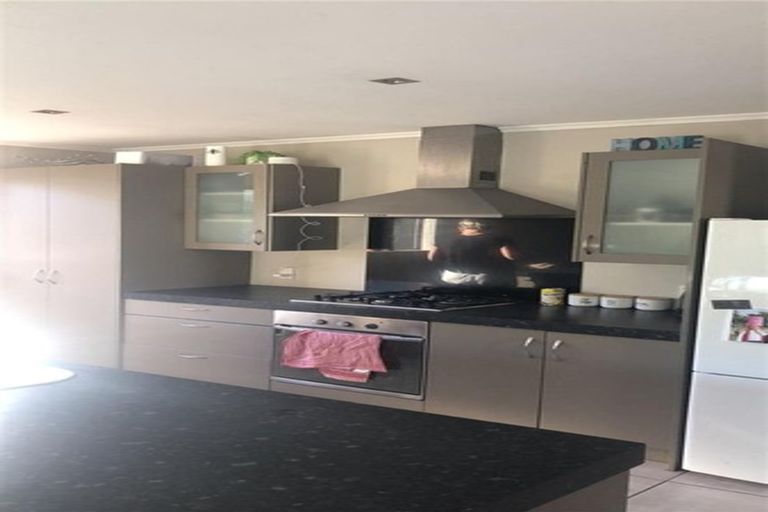 Photo of property in 88 Tukapa Street, Westown, New Plymouth, 4310