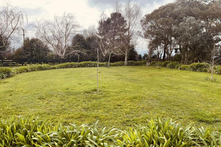 Photo of property in 285 Halcombe Road, Feilding, 4775