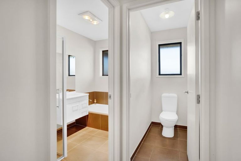 Photo of property in 8 Jules Crescent, Bell Block, New Plymouth, 4312