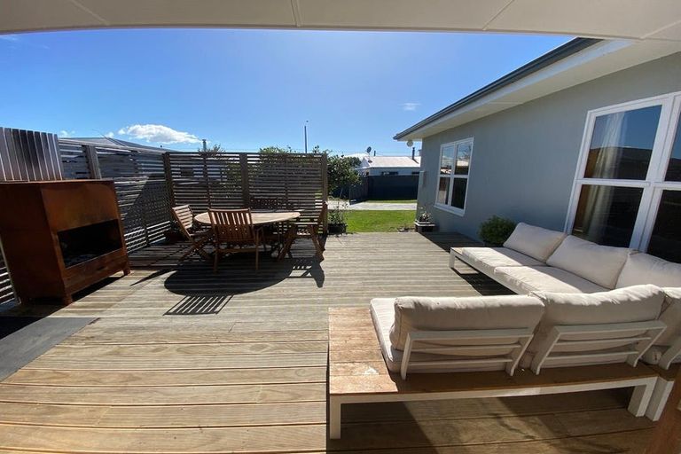 Photo of property in 49 Meeanee Road, Taradale, Napier, 4112