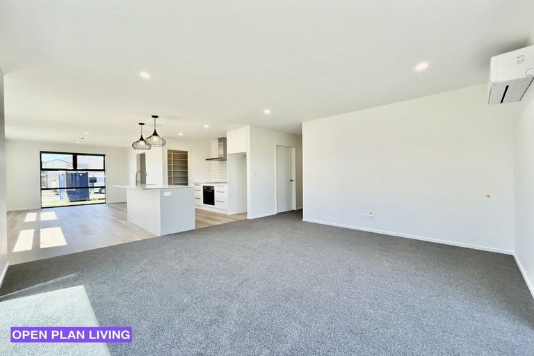 Photo of property in 15 John Gibb Street, Belfast, 8051