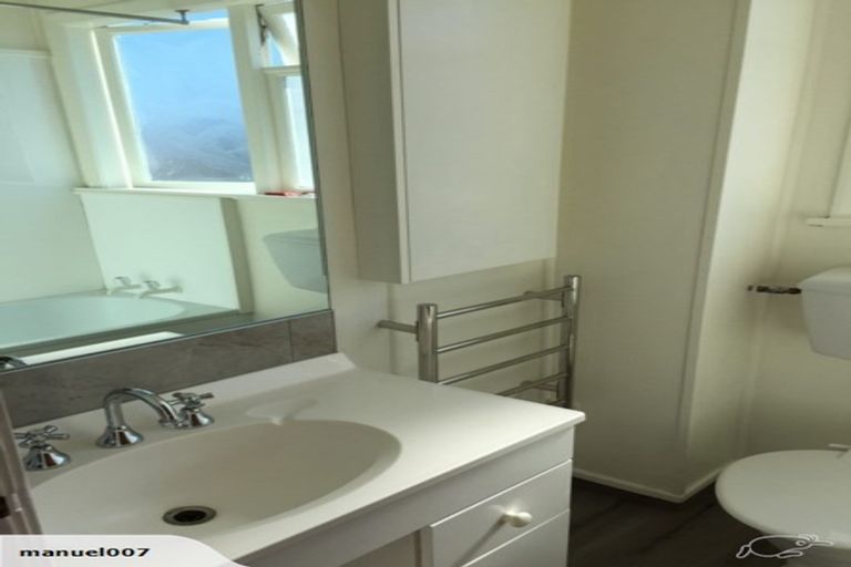 Photo of property in 17 Trevethick Grove, Woburn, Lower Hutt, 5010