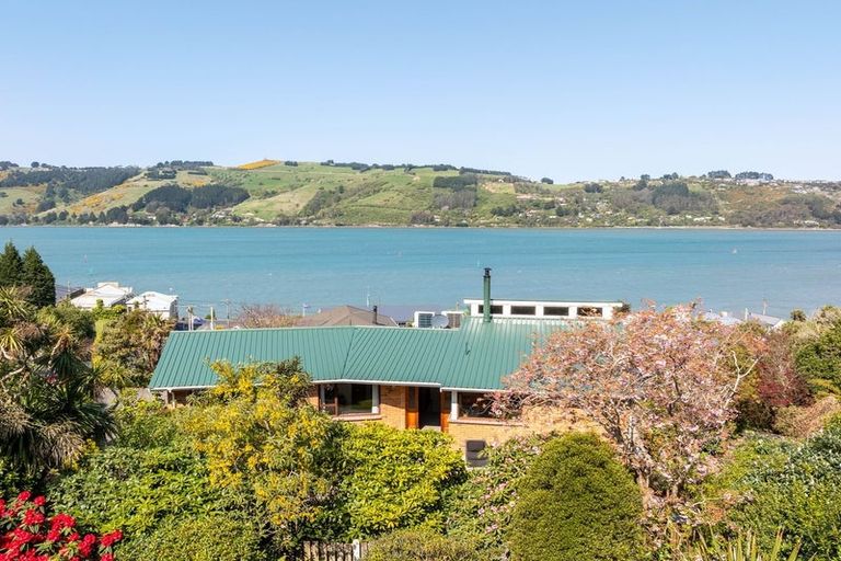 Photo of property in 11 Wanaka Street, Ravensbourne, Dunedin, 9022