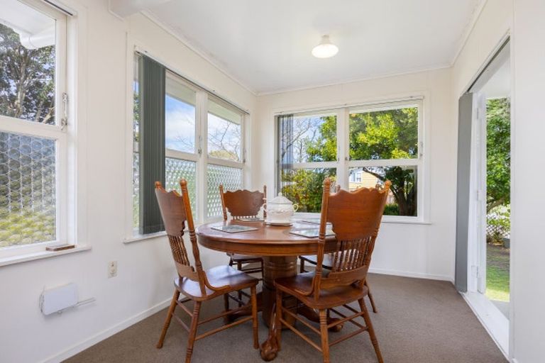 Photo of property in 67 Te Kanawa Crescent, Henderson, Auckland, 0610