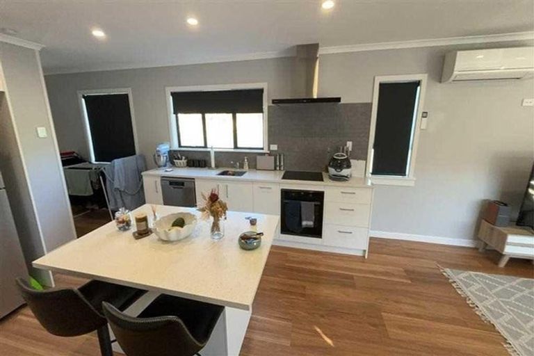 Photo of property in 15 Barry Street, Ferndale, New Plymouth, 4310