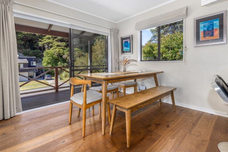 Photo of property in 40 Postgate Drive, Whitby, Porirua, 5024