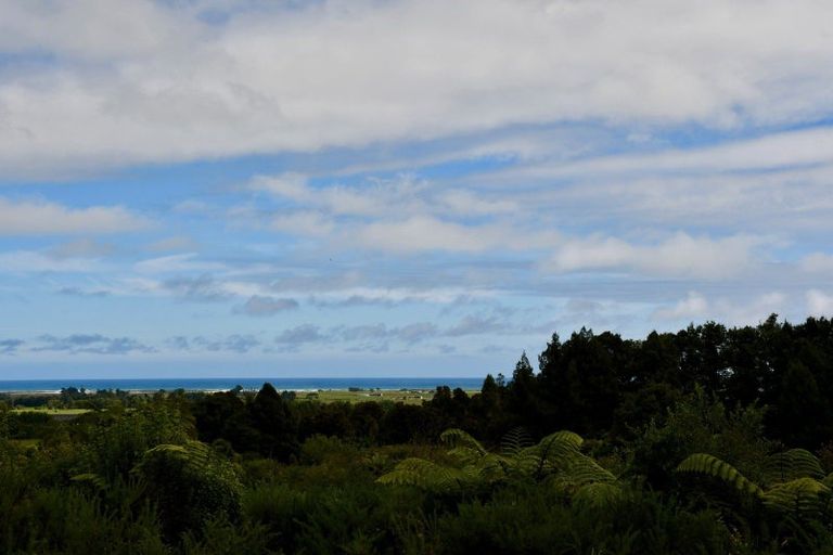 Photo of property in 70 Sunset Heights Road, Karamea, 7893